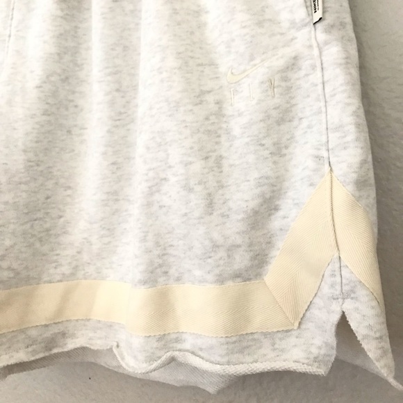 NWT Nike Women’s Basketball Shorts Size: XXL - Picture 12 of 16